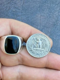 Real Solid 925 Sterling Silver Black Onyx Natural Stone Mens Signet Plain Ring -Harlem Bling Shop italiano silver inc real solid 925 sterling silver black onyx natural stone mens signet plain ring 24002.1664400039