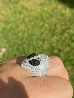 Real Solid 925 Sterling Silver Hip Hop Alien Head Emoji Men's Iced Diamond Ring 20 Real Solid 925 Sterling Silver Hip Hop Alien Head Emoji Men's Iced Diamond Ring -Harlem Bling Shop italiano silver inc real solid 925 sterling silver hip hop alien head emoji mens iced diamond ring 75642.1665671287