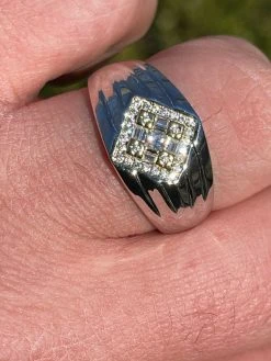 Real Solid 925 Sterling Silver Iced CZ Ring Mens Ladies Pinky Band Sizes 6-13 17 Real Solid 925 Sterling Silver Iced CZ Ring Mens Ladies Pinky Band Sizes 6-13 -Harlem Bling Shop italiano silver inc real solid 925 sterling silver iced cz ring mens ladies pinky band sizes 6 13 92771.1664389669