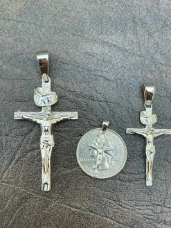 Real Solid 925 Sterling Silver Mens Cross Jesus Piece Crucifix Pendant Necklace 16 Real Solid 925 Sterling Silver Mens Cross Jesus Piece Crucifix Pendant Necklace -Harlem Bling Shop italiano silver inc real solid 925 sterling silver mens cross jesus piece crucifix pendant necklace 77006.1664400482