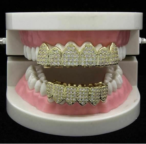MOISSANITE GRILLZ Pass Diamond Test Teeth Top & Bottom Hip Hop 14k Gold Vermeil 7 MOISSANITE GRILLZ Pass Diamond Test Teeth Top & Bottom Hip Hop 14k Gold Vermeil - Image 5