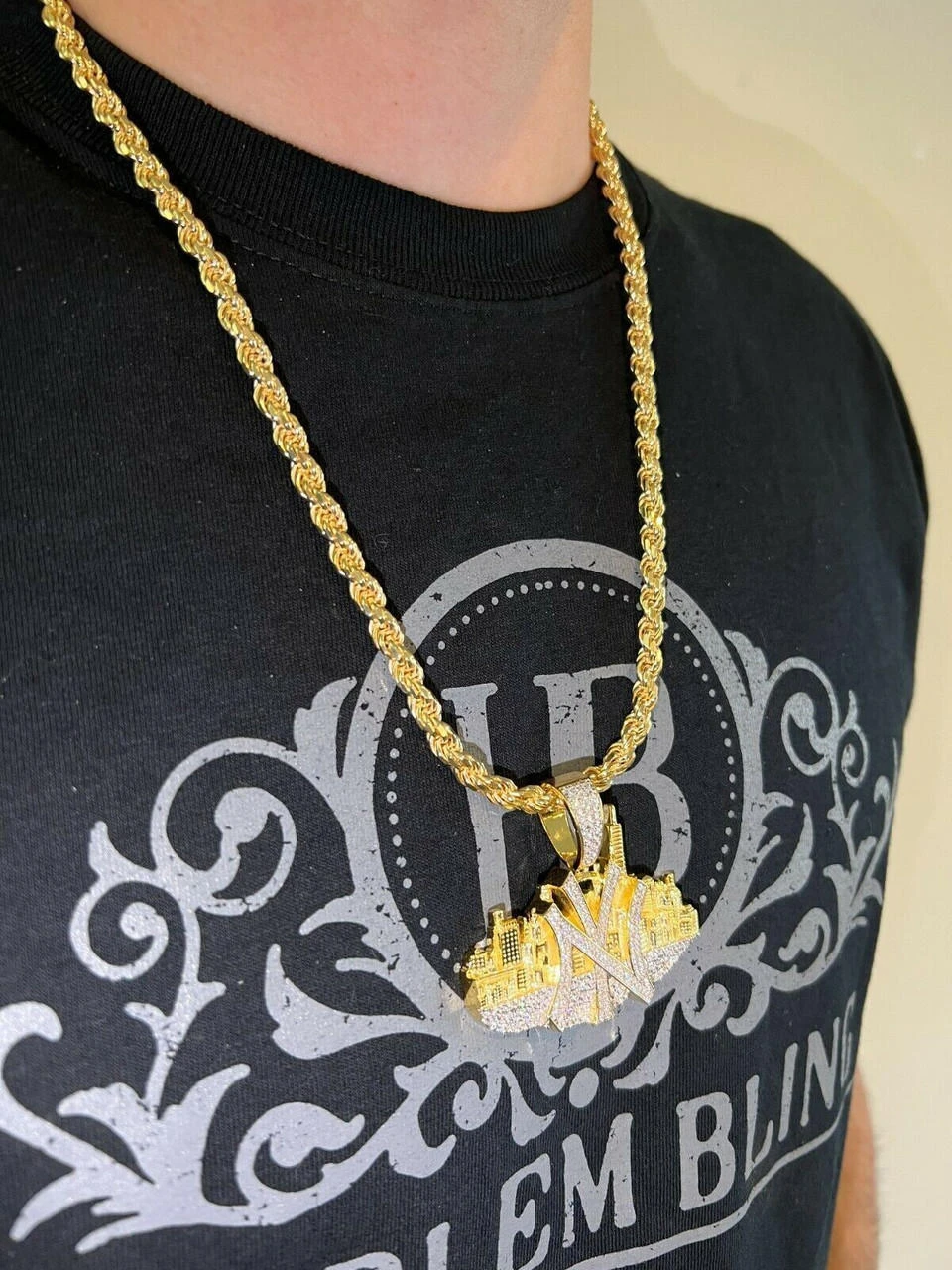 MOISSANITE Hip Hop New York NYC Skyline Pendant Icy Real 925 Silver Gold Plated 9 MOISSANITE Hip Hop New York NYC Skyline Pendant Icy Real 925 Silver Gold Plated - Image 7