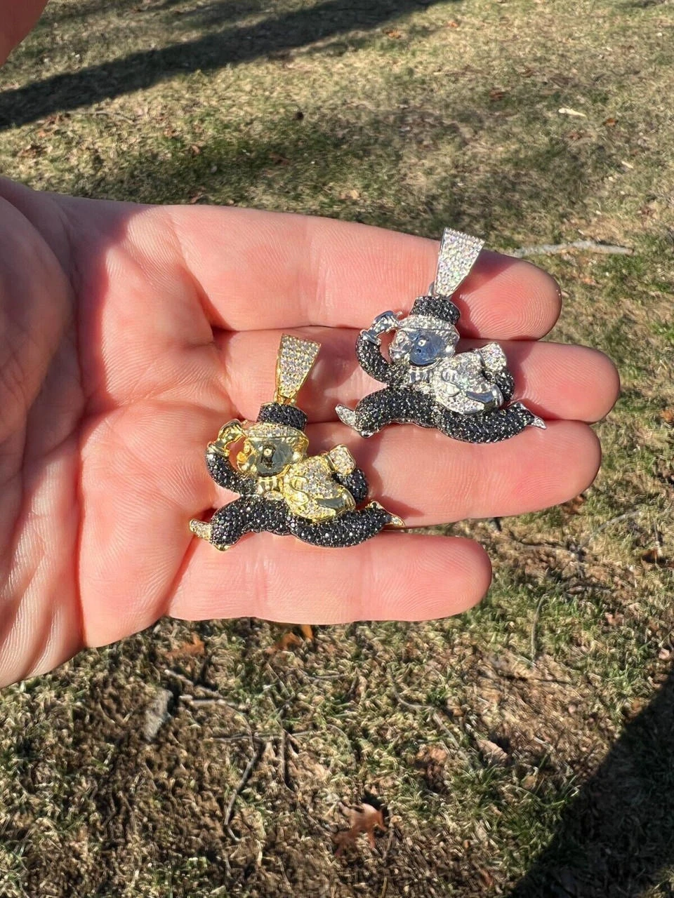 MOISSANITE Iced Real 925 Silver / Gold Monopoly Man Money Bag Necklace Pendant 13 MOISSANITE Iced Real 925 Silver / Gold Monopoly Man Money Bag Necklace Pendant - Image 11