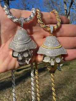 MOISSANITE Real Silver / Gold Skull In Fedora Hat Smoking Iced Necklace Pendant 32 MOISSANITE Real Silver / Gold Skull In Fedora Hat Smoking Iced Necklace Pendant -Harlem Bling Shop moissanite real silver gold skull in fedora hat smoking iced necklace pendant 00123.1675447277