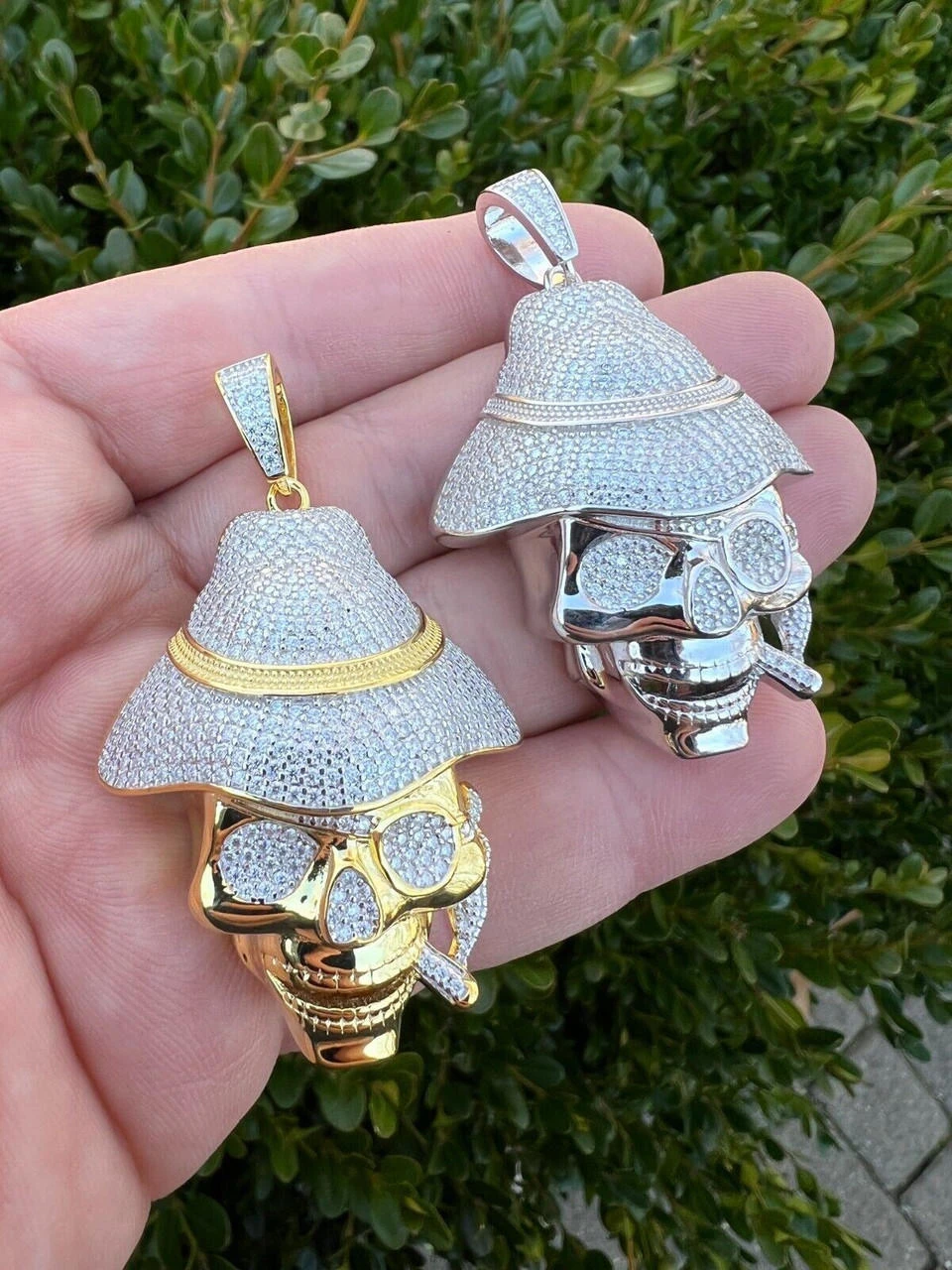MOISSANITE Real Silver / Gold Skull In Fedora Hat Smoking Iced Necklace Pendant 7 MOISSANITE Real Silver / Gold Skull In Fedora Hat Smoking Iced Necklace Pendant - Image 5