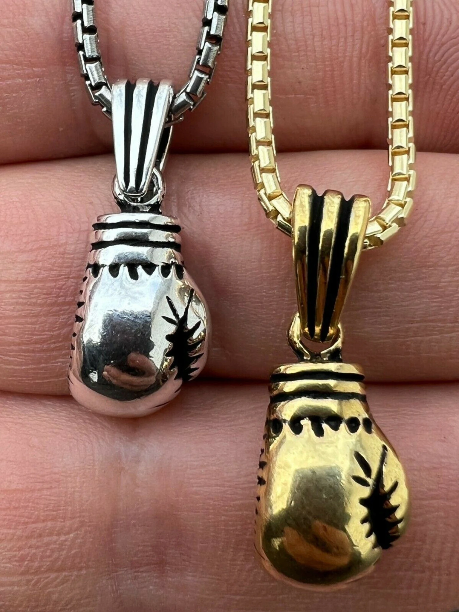 Real Solid 925 Sterling Silver Boxing Gloves Pendant Necklace Gold Mens Boxer 3 Real Solid 925 Sterling Silver Boxing Gloves Pendant Necklace Gold Mens Boxer