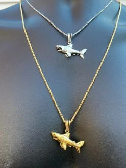 Solid 925 Sterling Silver 3D Great White Shark Gold Large Mens Ladies Necklace 16 Solid 925 Sterling Silver 3D Great White Shark Gold Large Mens Ladies Necklace -Harlem Bling Shop solid 925 sterling silver 3d great white shark gold large mens ladies necklace 02559.1664396613